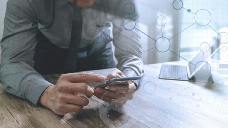 برنامج PeopleQlik لإدارة التعلم في المملكة العربية السعودية ، تجربة تعليمية ممتعة